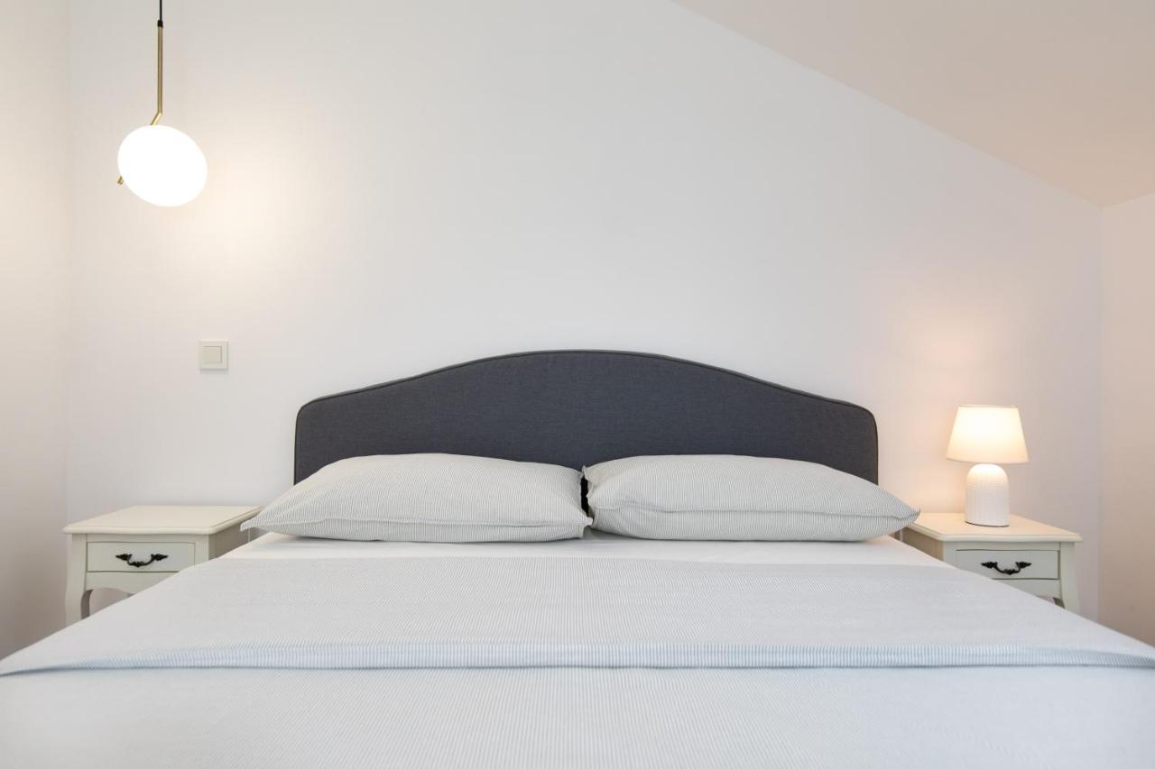 נייביצה Bellmar Apartments מראה חיצוני תמונה